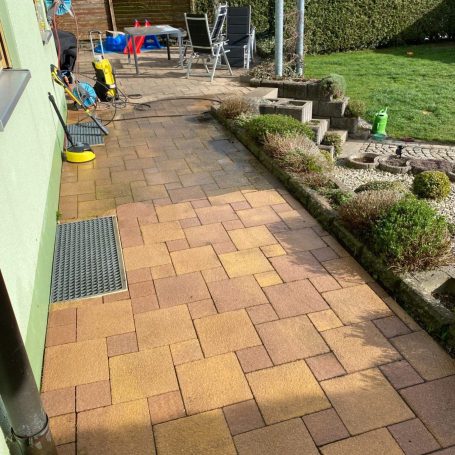 Terassenreinigung Gattendorf Reinigung einer Terrasse